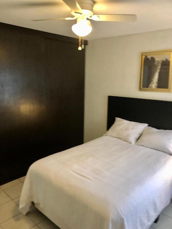 Departamento Zona Dorada H2 Apartment Mexicali Exterior photo
